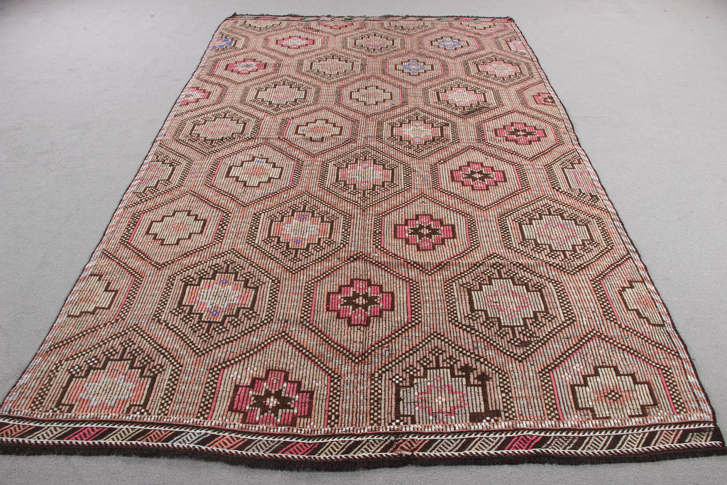 XL Vintage Turkish Accent Area rug 6 x 9.7 ft