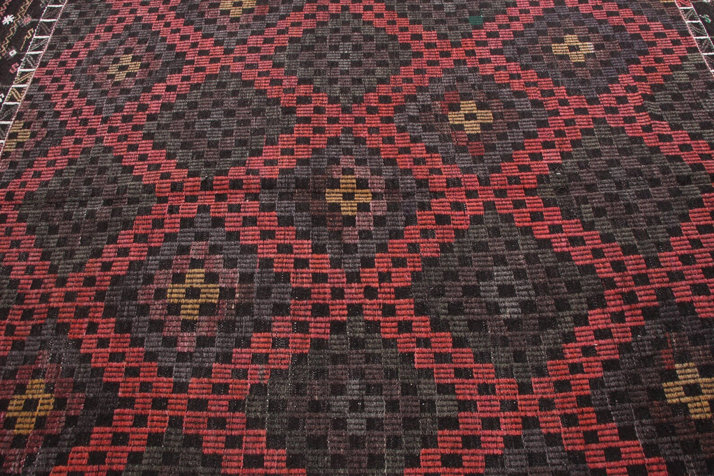 XL Vintage Turkish Accent Area Rug 6.7 x 9.1 ft