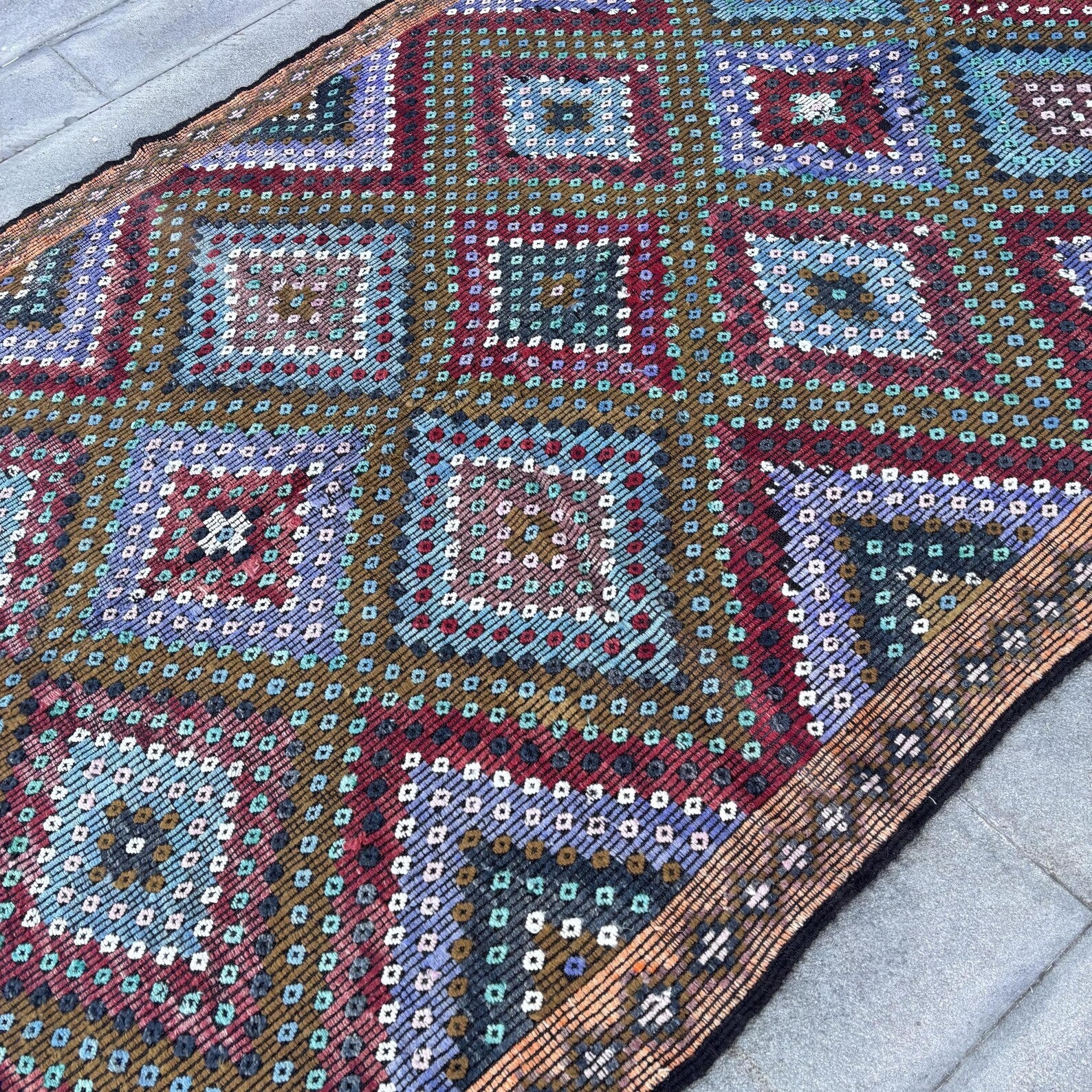 XL Vintage Turkish Accent Area Rug 5.8 x 11.4 ft