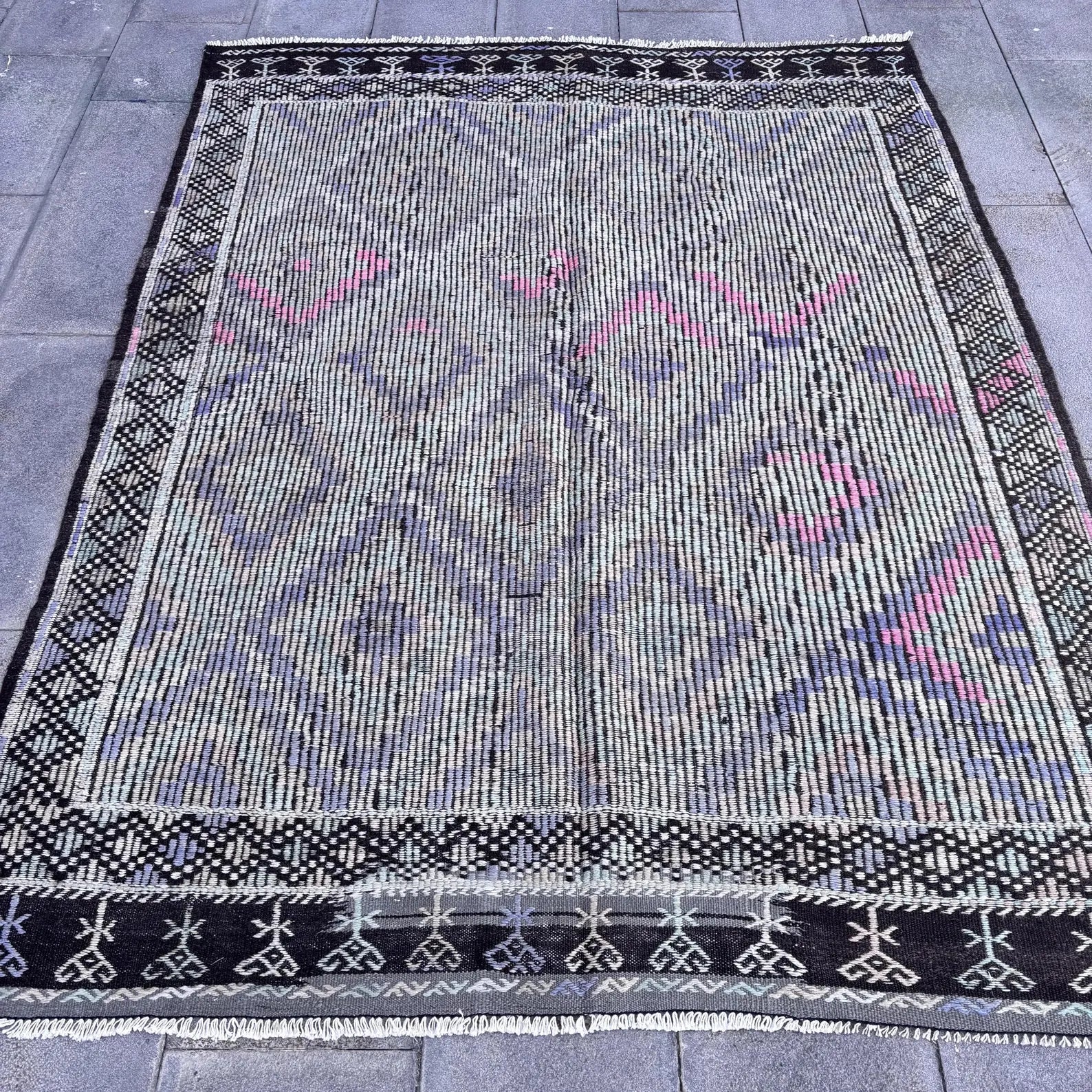 Vintage Turkish Accent Area rug 5.4 x 7.3 ft