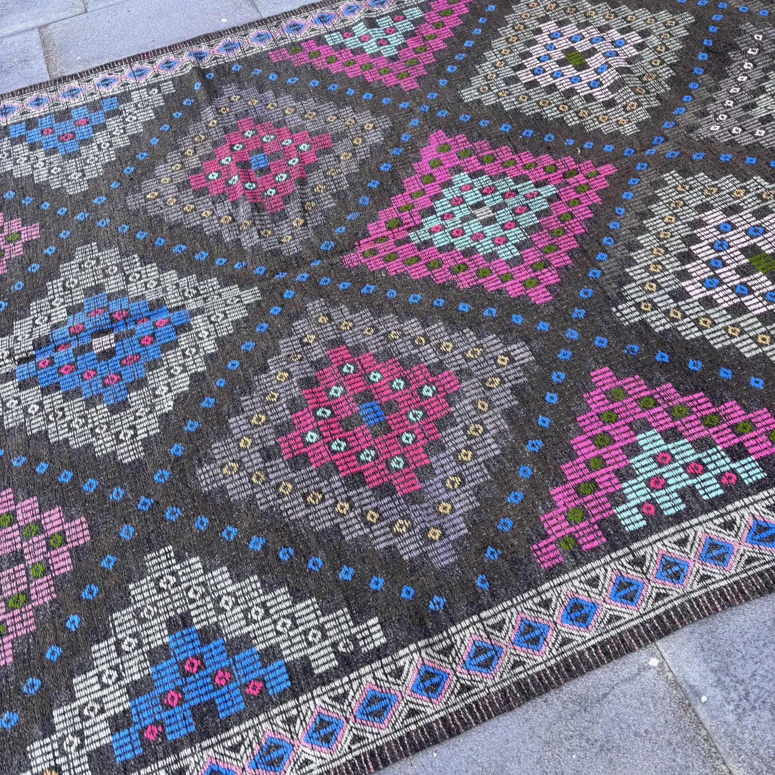 XL Vintage Turkish Accent Area Rug 6.3 x 11.2 ft