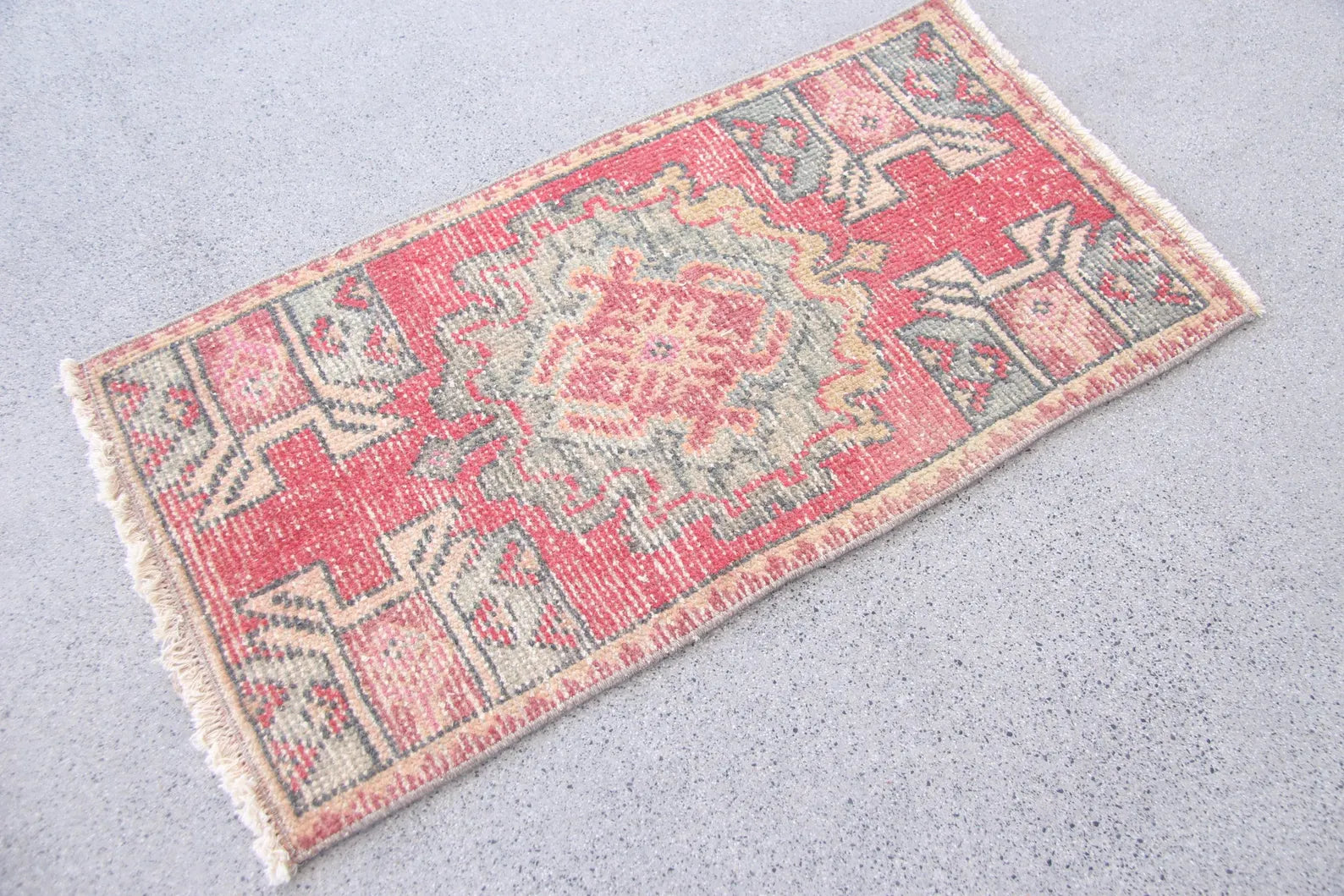 Vintage Turkish Mini Rug 1.4 x 2.8 ft