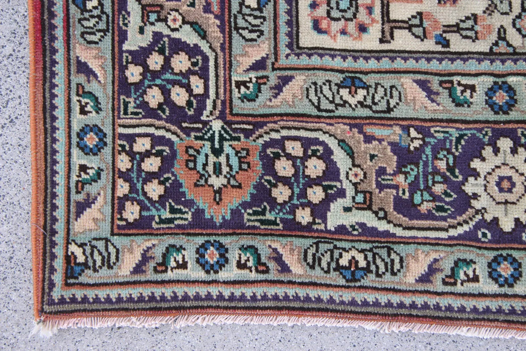 XL Vintage Persian Accent Area rug 4.7 x 6.7 ft