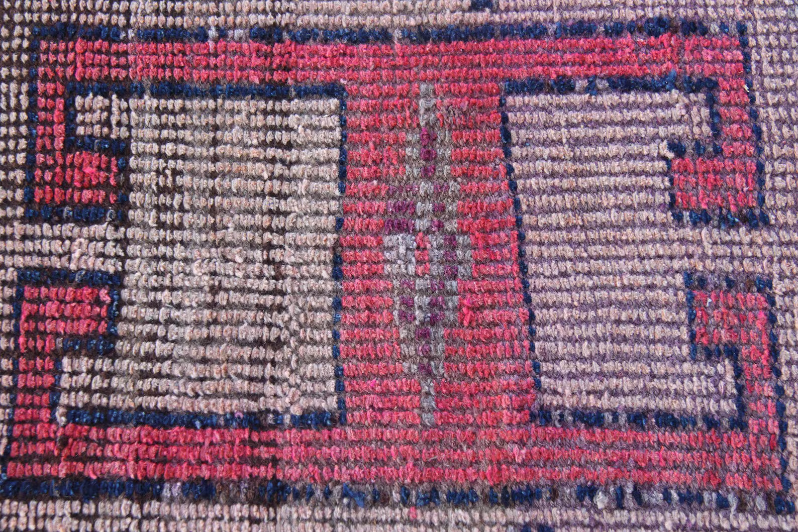 Vintage Turkish Runner Rug 2.8 x 9.4 ft