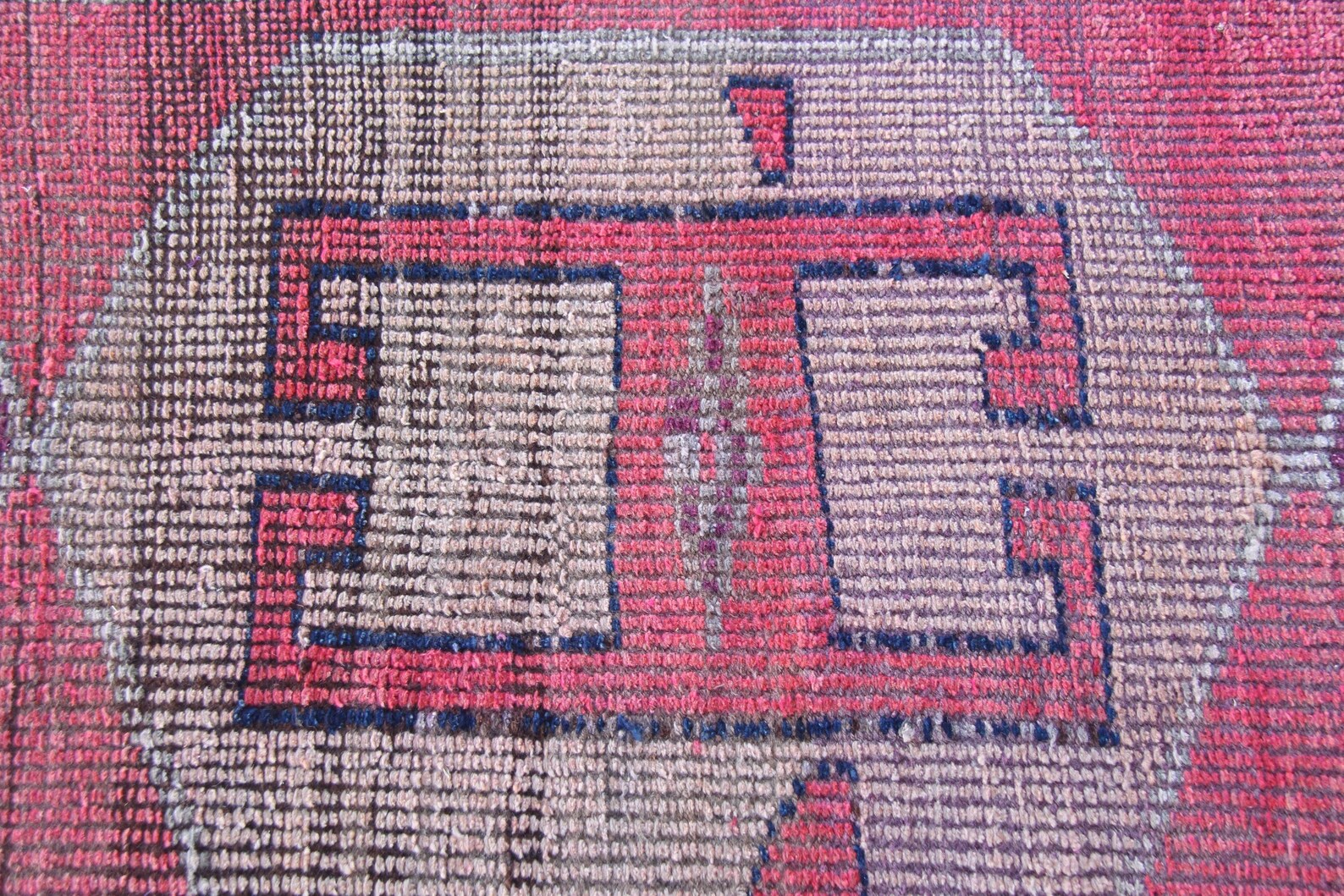 Vintage Turkish Runner Rug 2.8 x 9.4 ft