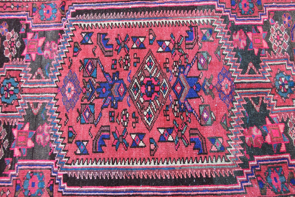 Vintage Persian Accent Area rug 4.5 x 7.2 ft
