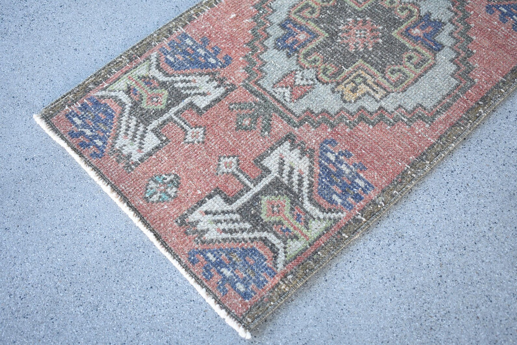 Vintage Turkish Mini Rug 1.5 x 2.9 ft