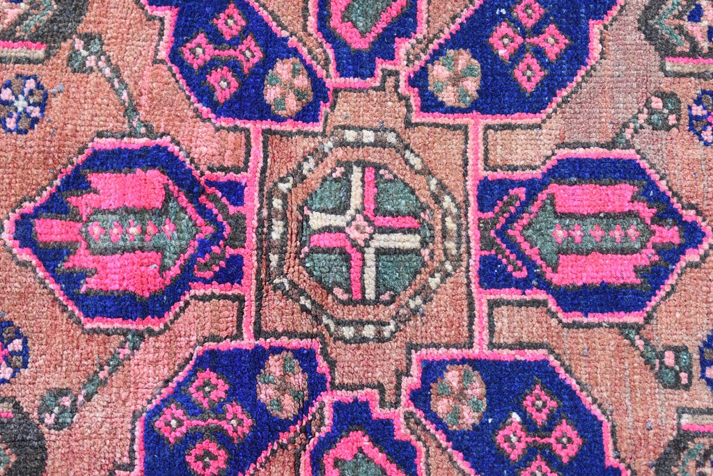 XL Vintage Persian Accent Area Rug 4.1 x 7.4 ft