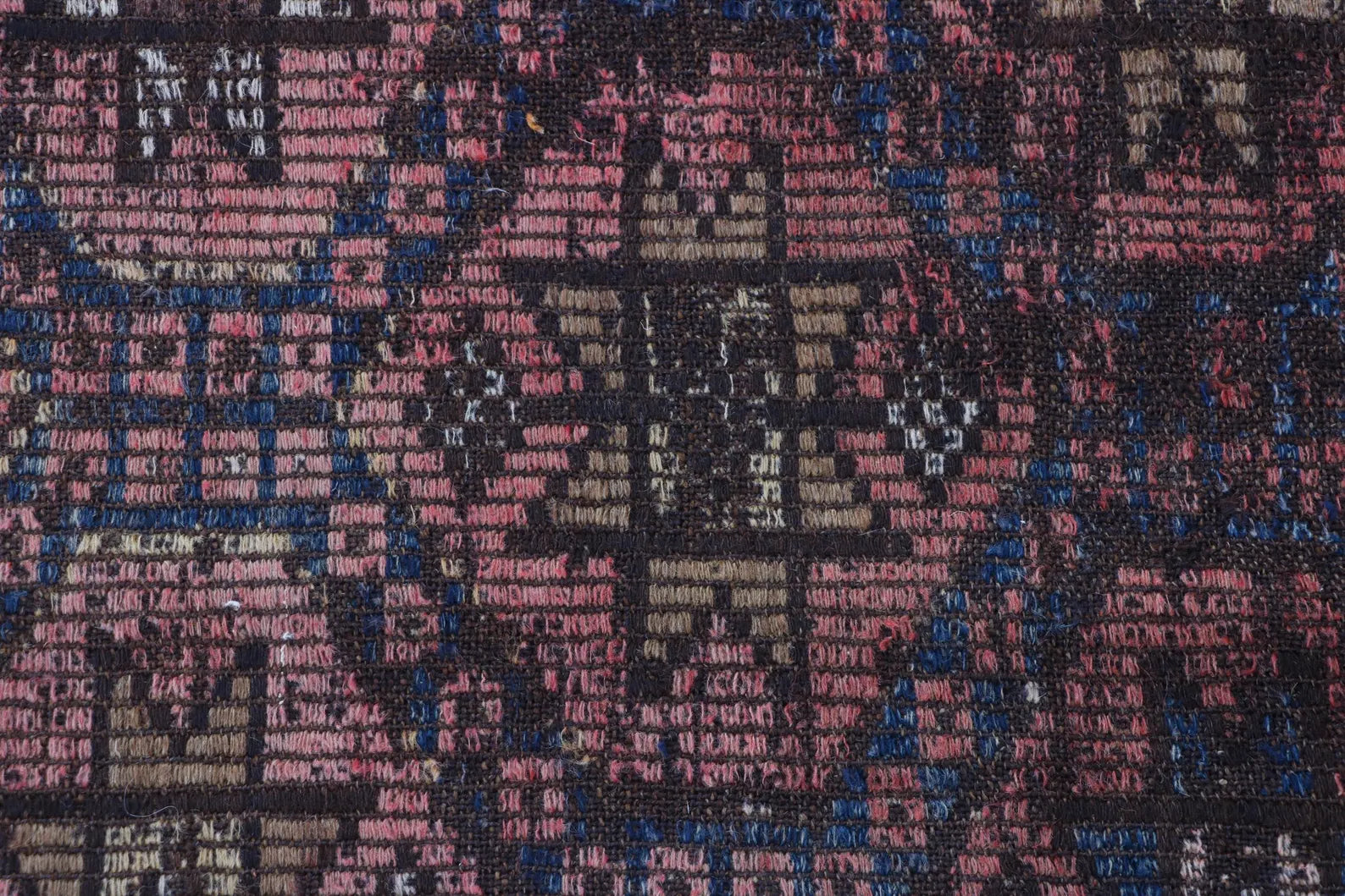 XL Vintage Turkish Accent Area Rug 5.7 x 11.1 ft