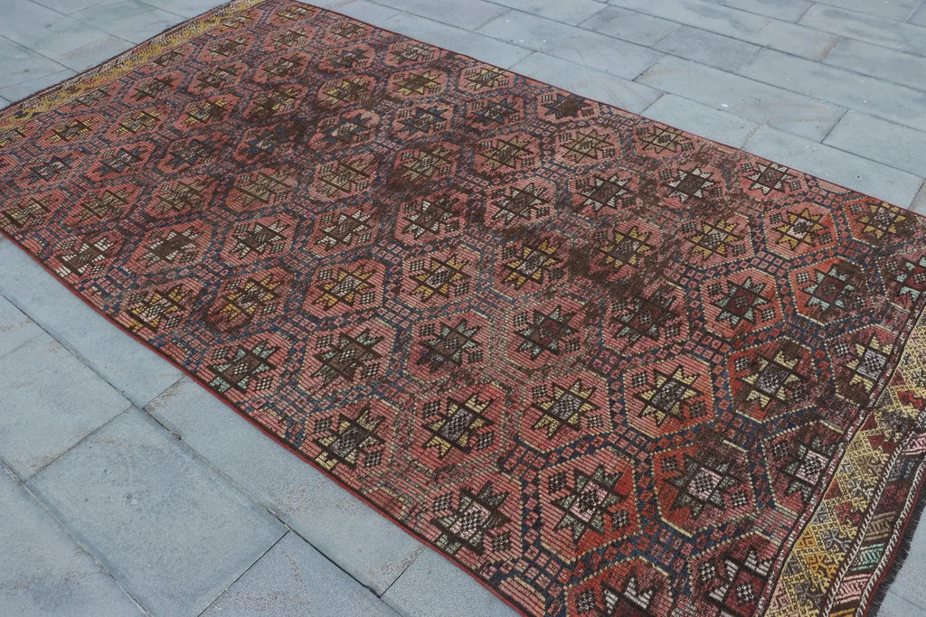 XL Vintage Turkish Accent Area Rug 5.7 x 11.1 ft