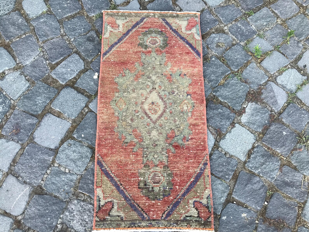 Vintage Turkish Mini Rug 1.2 x 2.6 ft