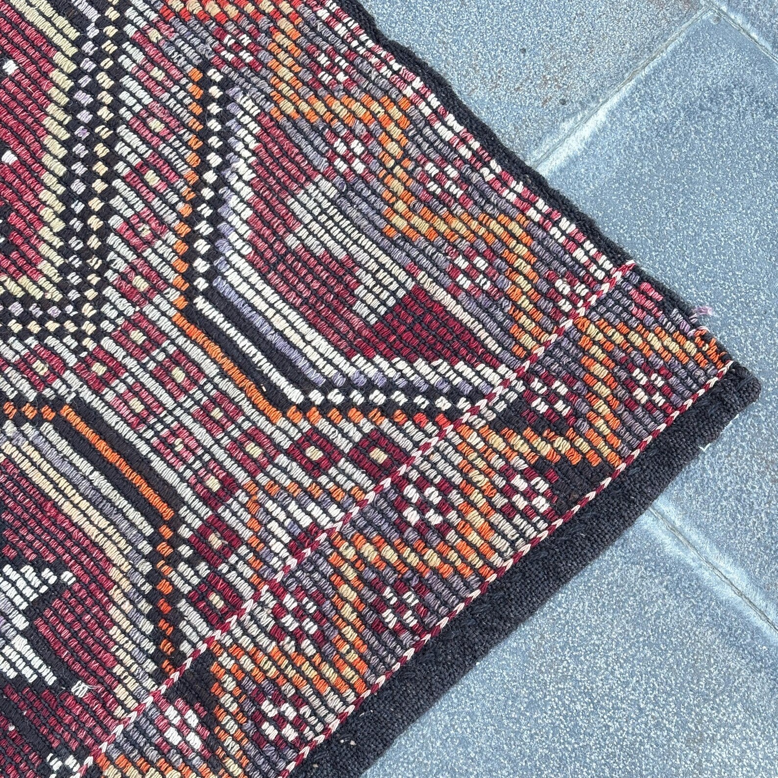 XL Vintage Turkish Accent Area Rug 4.8 x 10.2 ft