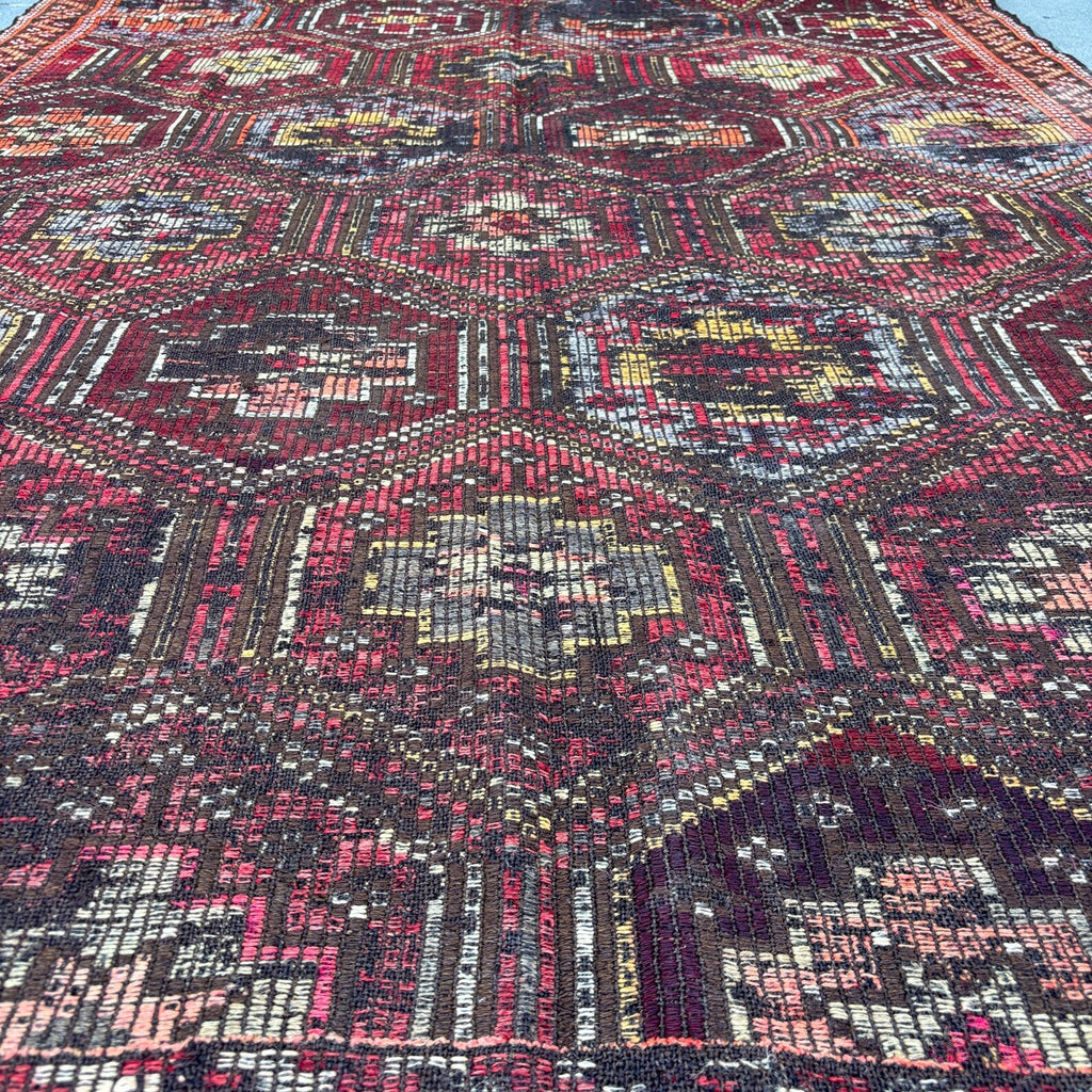 XL Vintage Turkish Accent Area Rug 5.5 x 9.3 ft