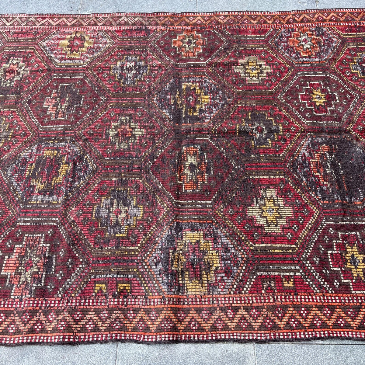 XL Vintage Turkish Accent Area Rug 5.5 x 9.3 ft