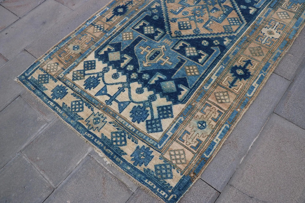 Vintage Turkish Accent Area rug 4 x 7.4 ft