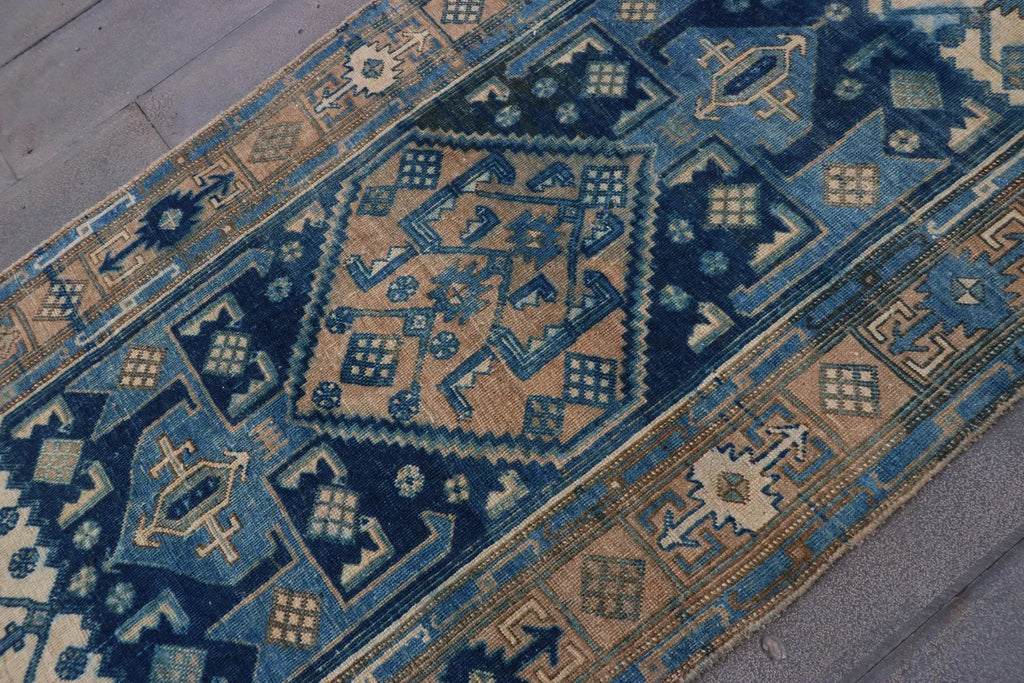 Vintage Turkish Accent Area rug 4 x 7.4 ft