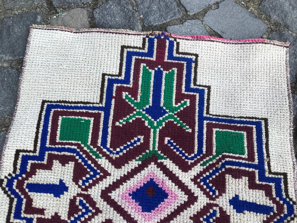 Vintage Turkish Mini Rug 1.7 x 2.1 ft