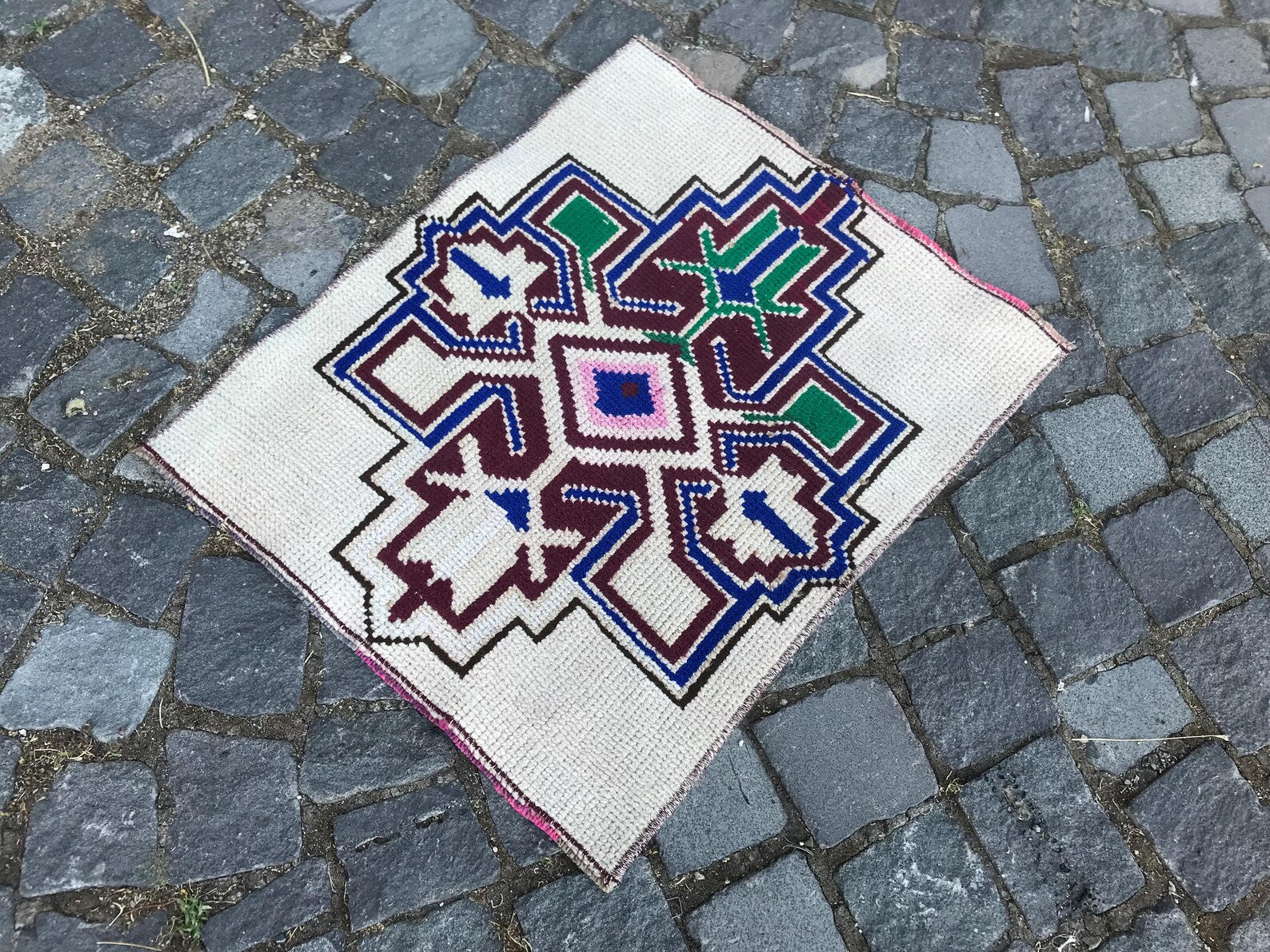 Vintage Turkish Mini Rug 1.7 x 2.1 ft