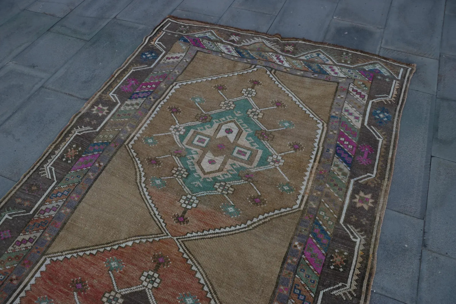 Vintage Turkish Accent Area rug 4.5 x 12.9 ft