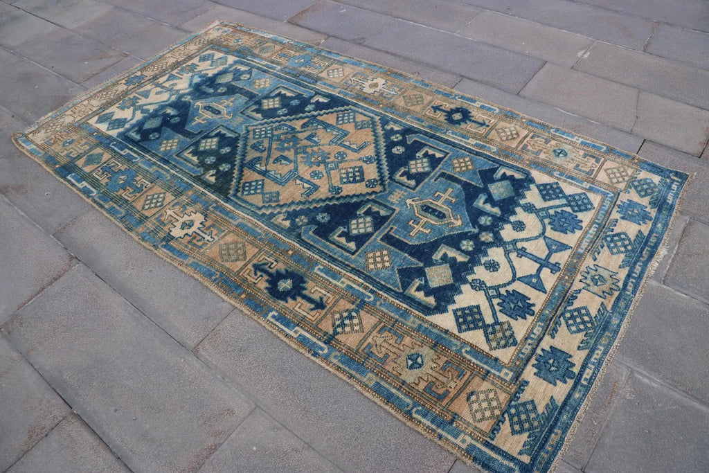 Vintage Turkish Accent Area rug 4 x 7.4 ft