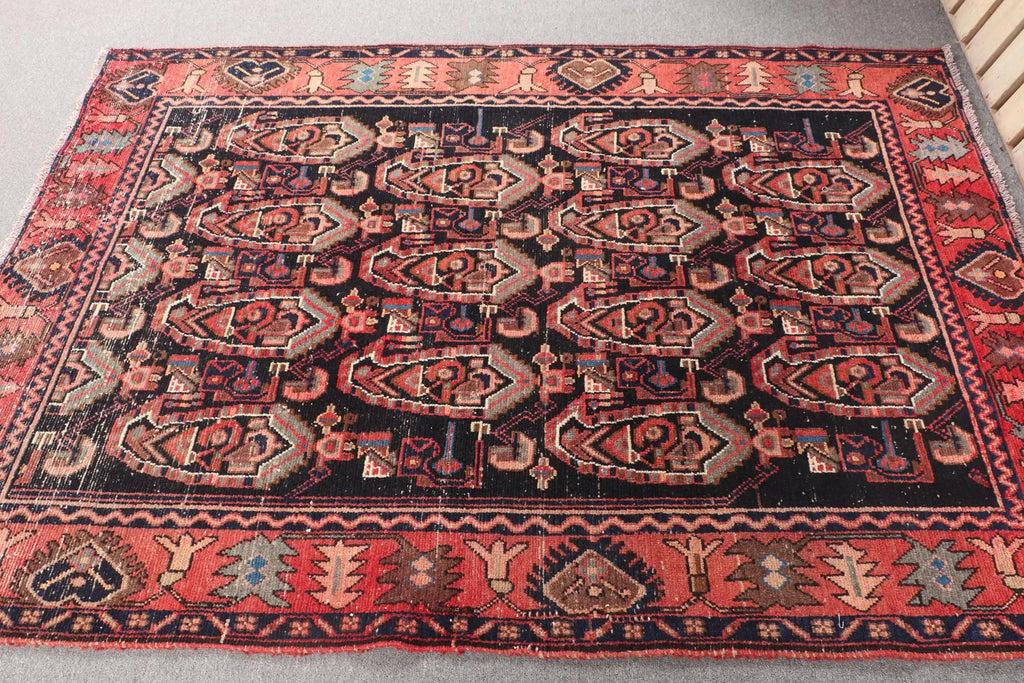 Vintage Turkish Accent Area rug 4.6 x 6.3 ft