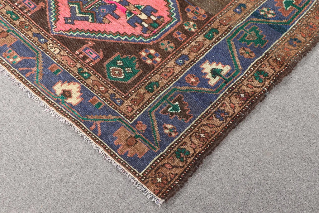 Vintage Persian Accent Area Rug 4 x 6.1 ft