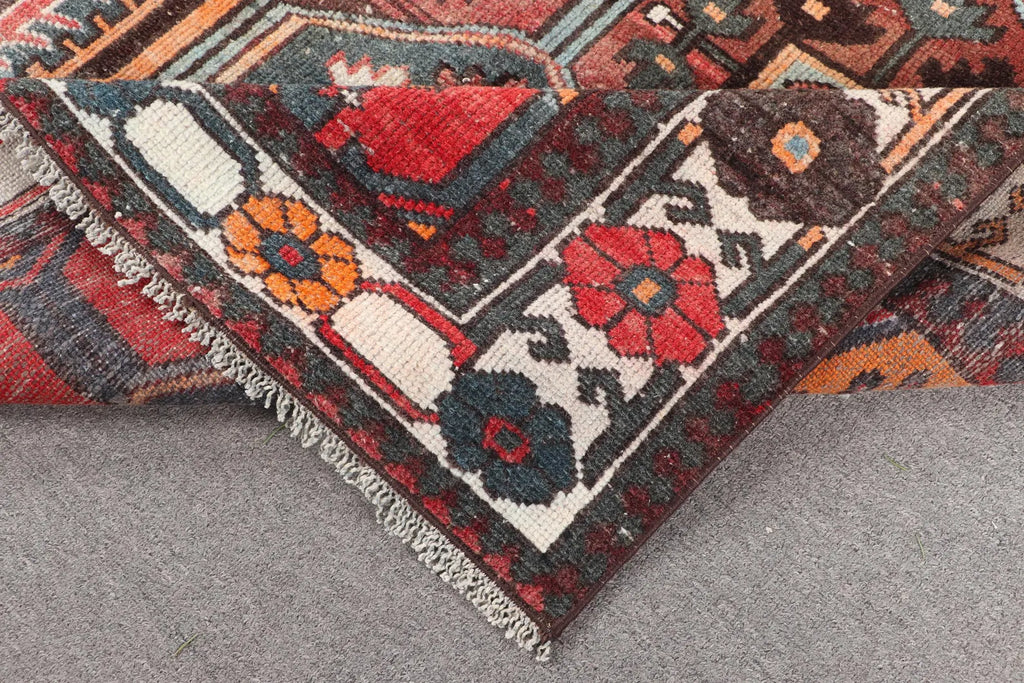 Vintage Persian Accent Area Rug 4.1 x 6.8 ft