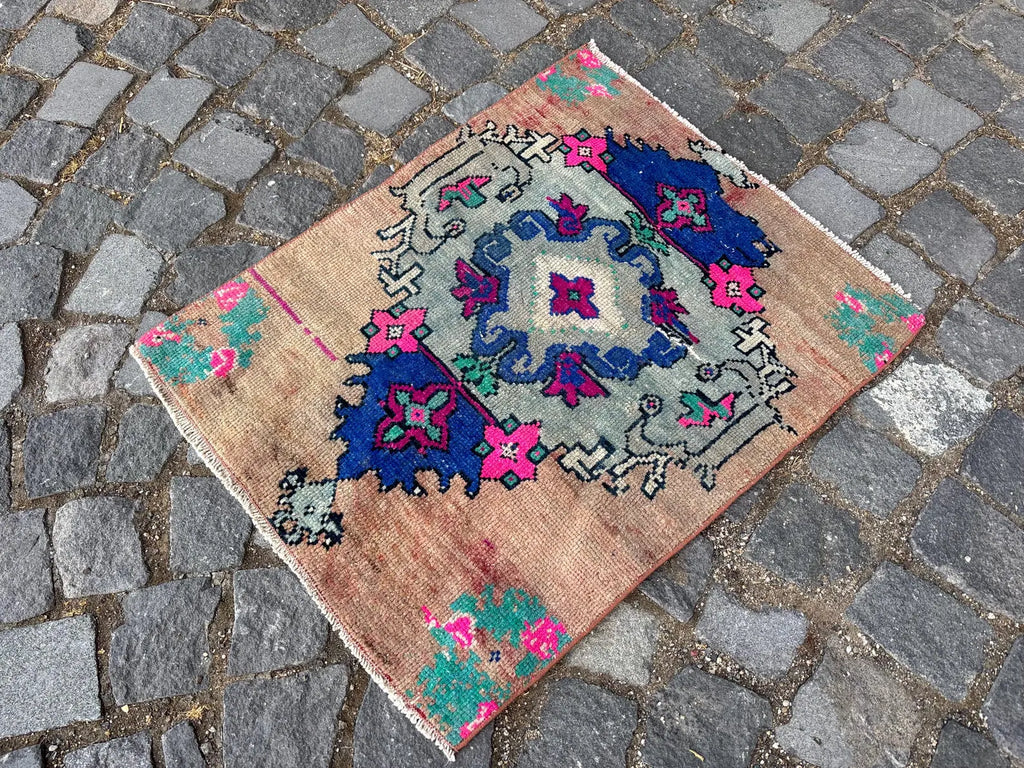 Vintage Turkish Mini Rug 1.8 x 2.2 ft