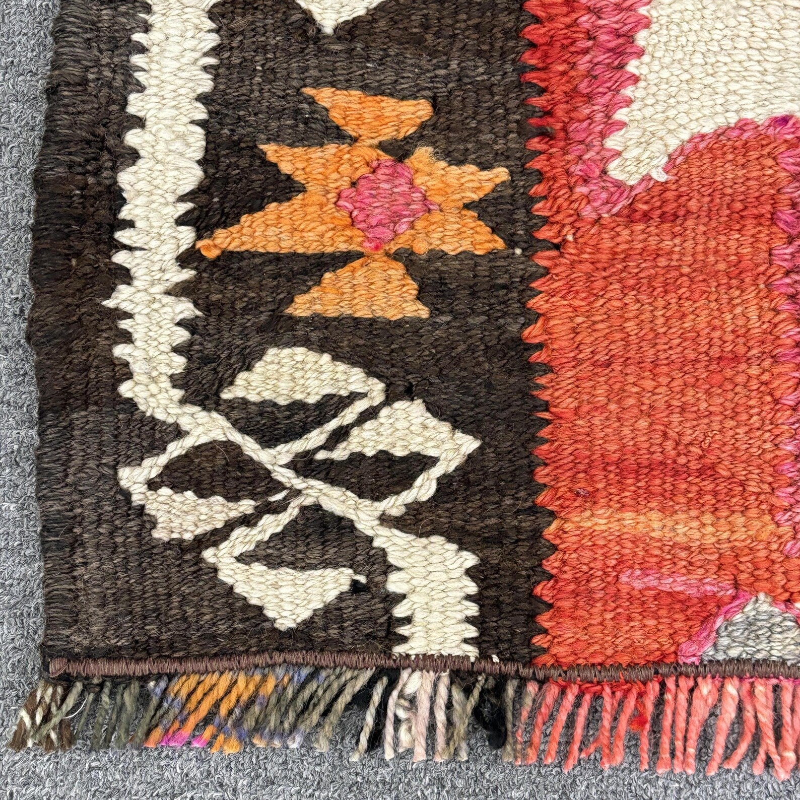 Vintage Turkish Runner Rug 3.2 x 7.1 ft
