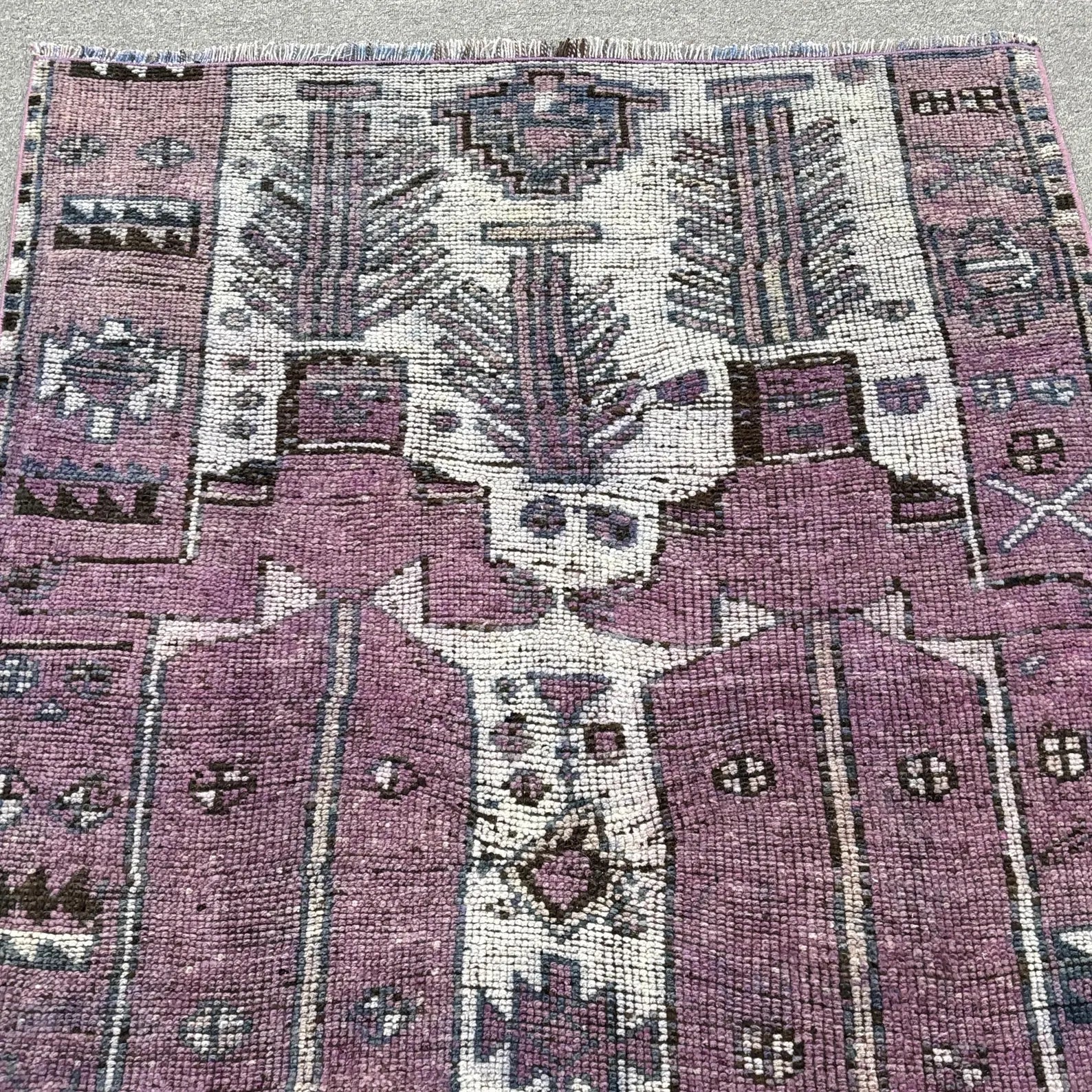 Vintage Turkish Accent Area rug 3.6 x 6.1 ft