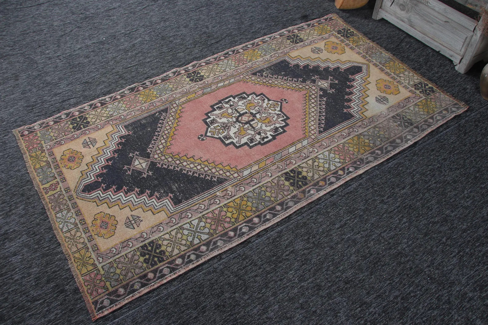 Vintage Turkish Accent Area rug 4 x 7.1 ft