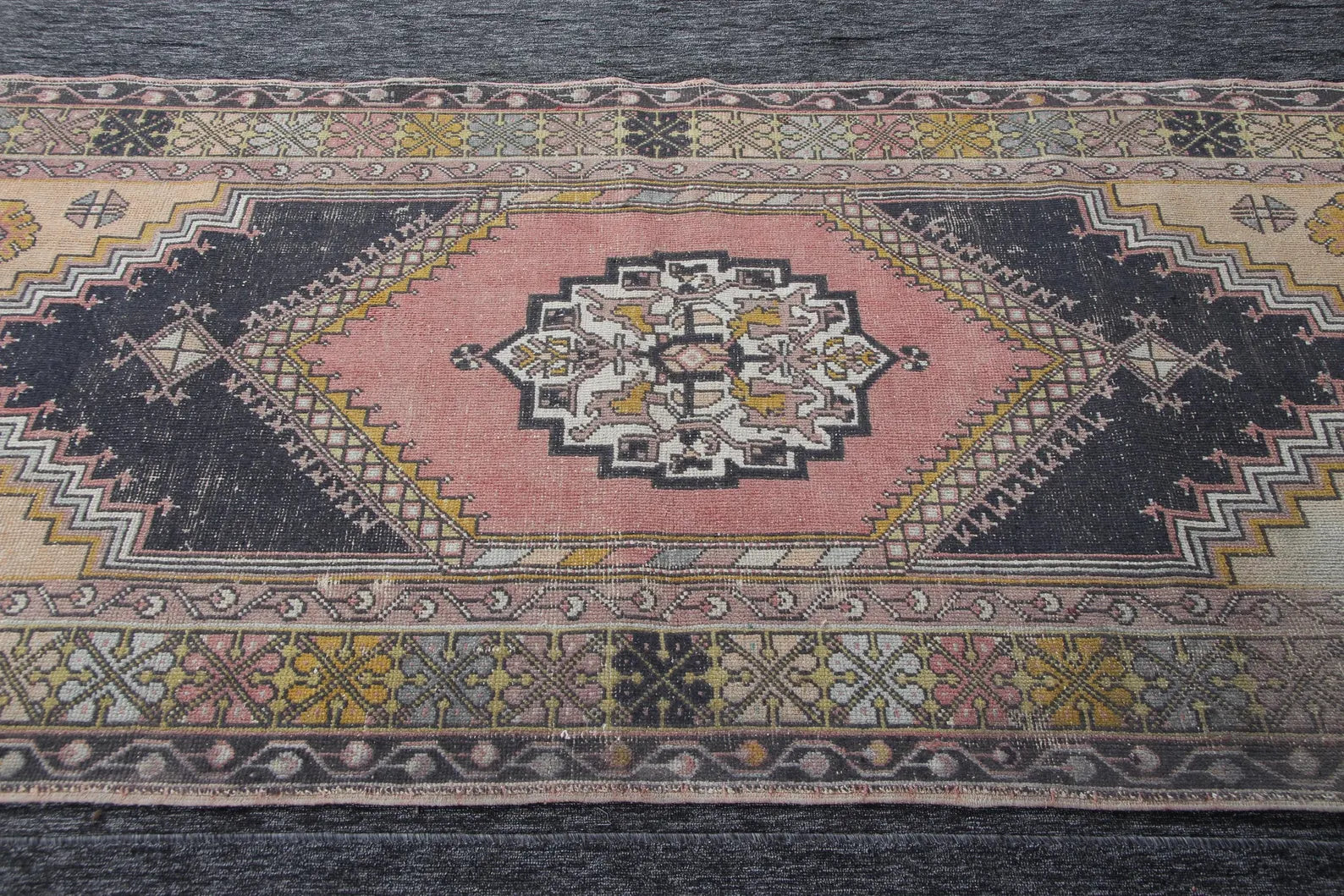 Vintage Turkish Accent Area rug 4 x 7.1 ft
