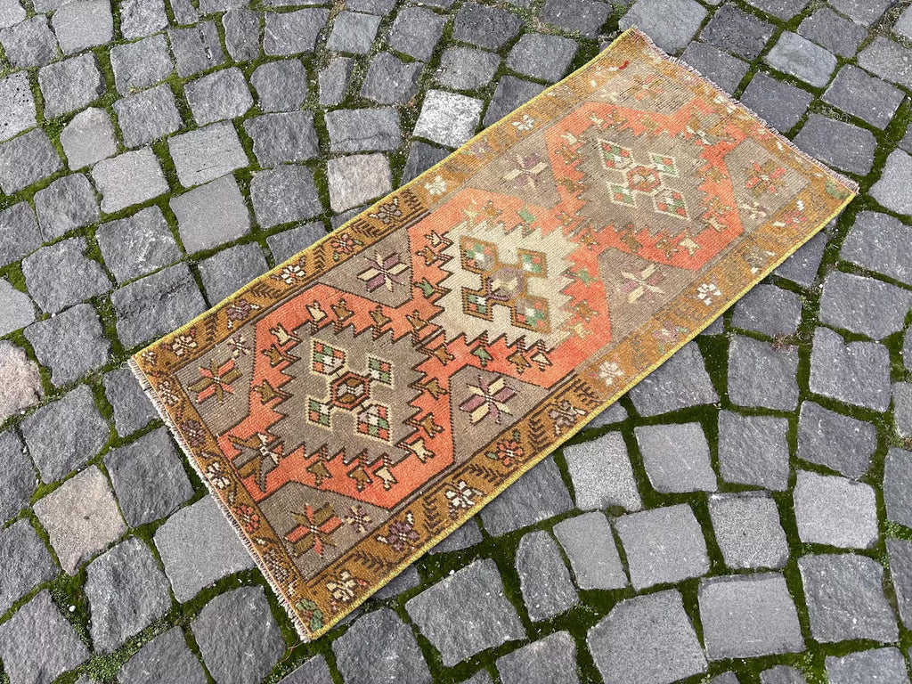 Vintage Turkish Mini Rug 1.5 x 3.2 ft