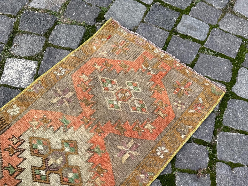 Vintage Turkish Mini Rug 1.5 x 3.2 ft