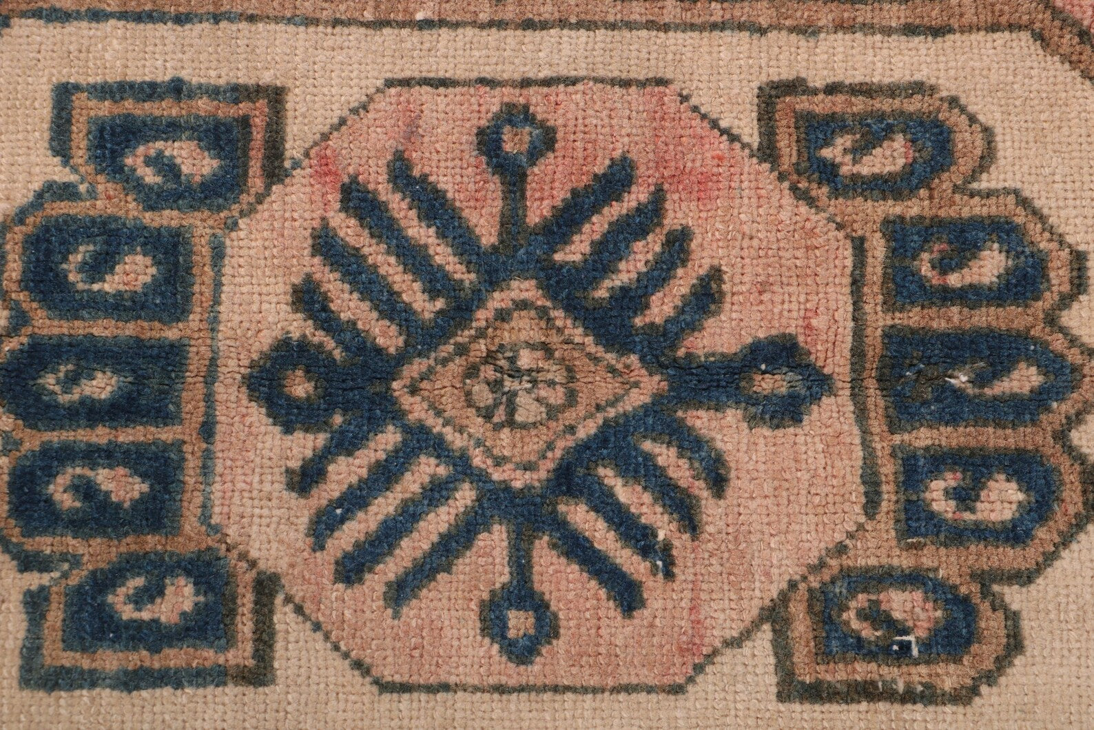 Vintage Persian Accent Area Rug 4.2 x 8.1 ft