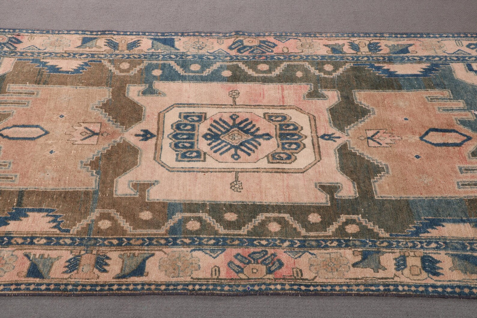 Vintage Persian Accent Area Rug 4.2 x 8.1 ft