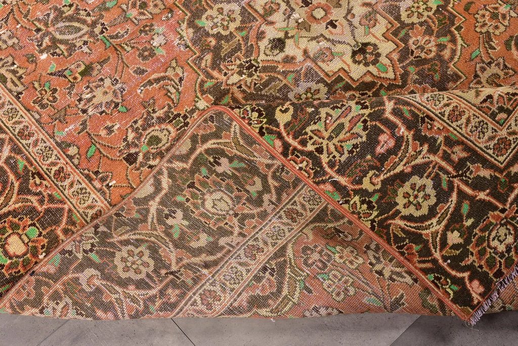 XL Vintage Persian Accent Area Rug 5.9 x 8.7 ft