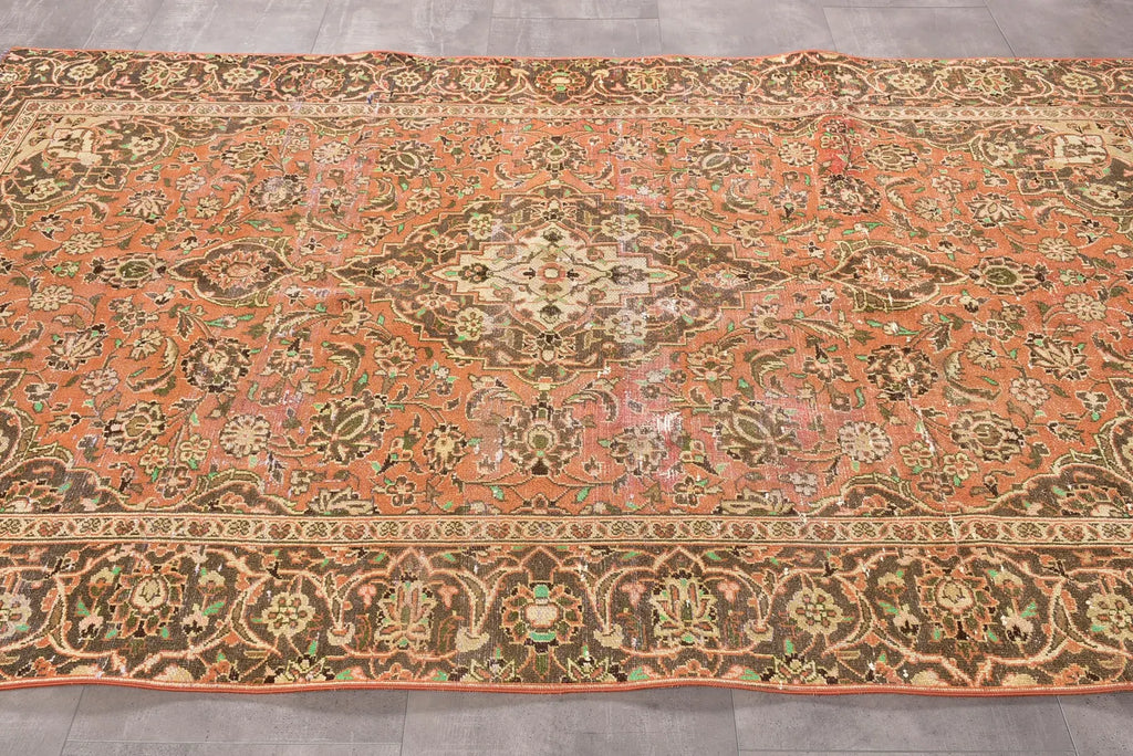 XL Vintage Persian Accent Area Rug 5.9 x 8.7 ft