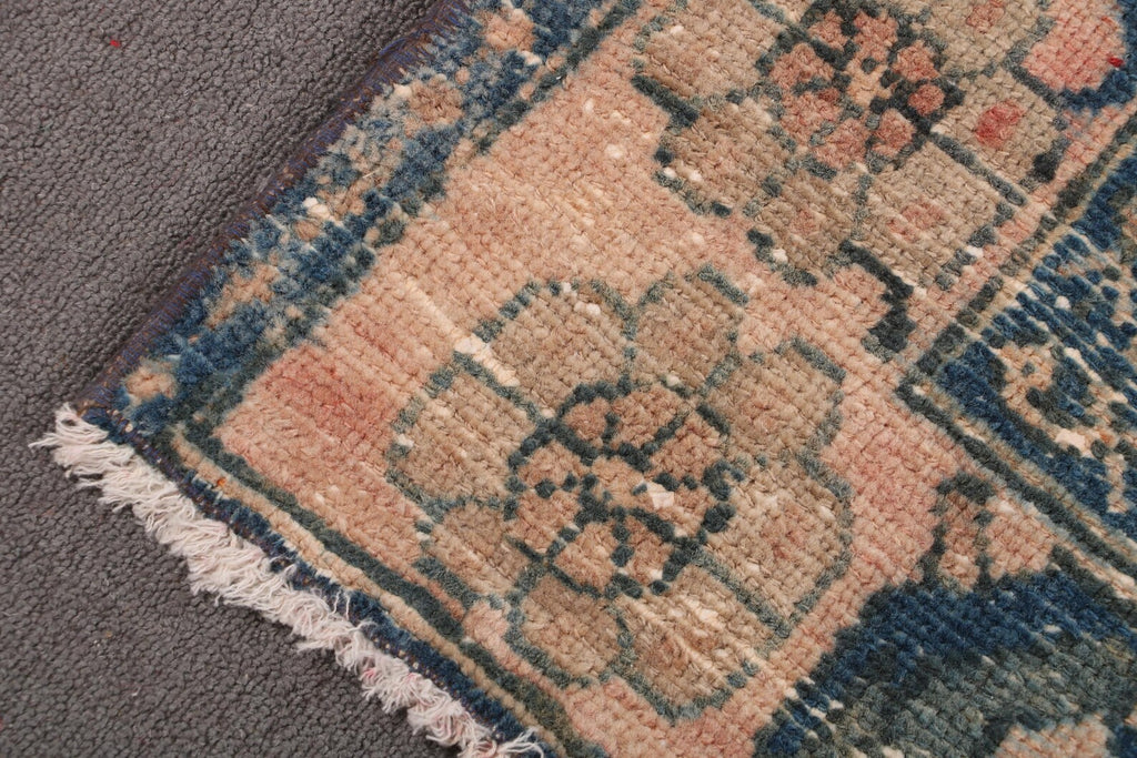 Vintage Persian Accent Area Rug 4.2 x 8.1 ft