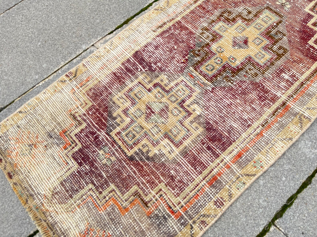 Vintage Turkish Mini Rug 1.7 x 3.5 ft