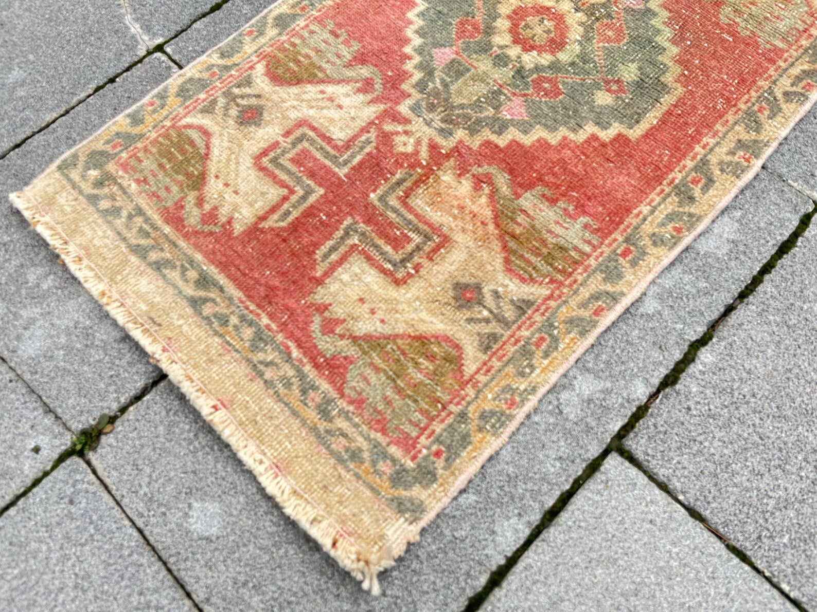 Vintage Turkish Mini Rug 1.6 x 3.3 ft
