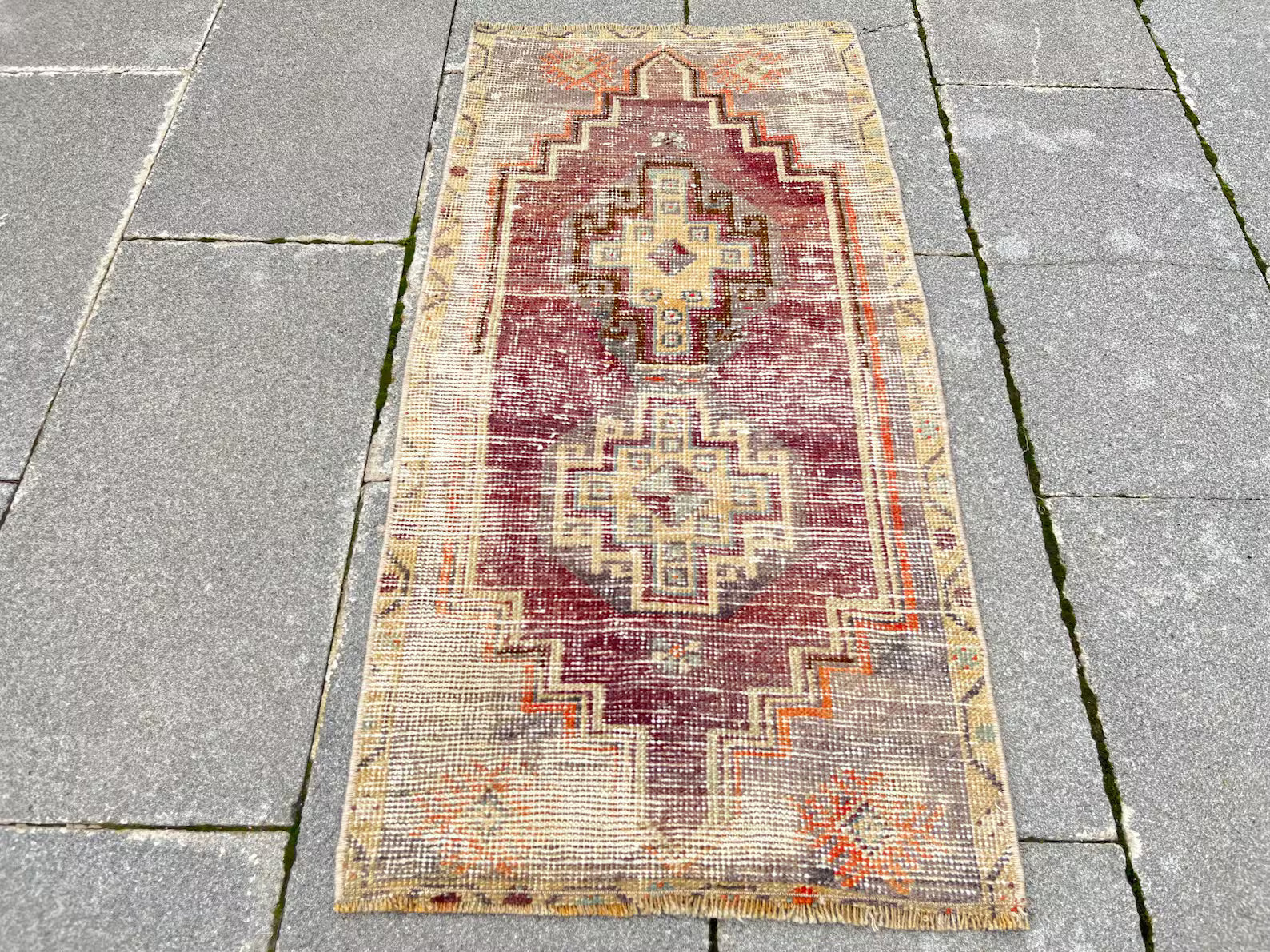 Vintage Turkish Mini Rug 1.7 x 3.5 ft