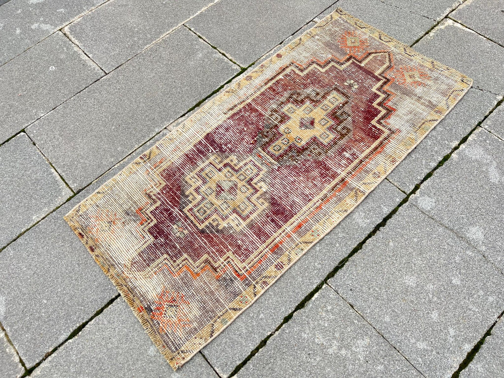 Vintage Turkish Mini Rug 1.7 x 3.5 ft