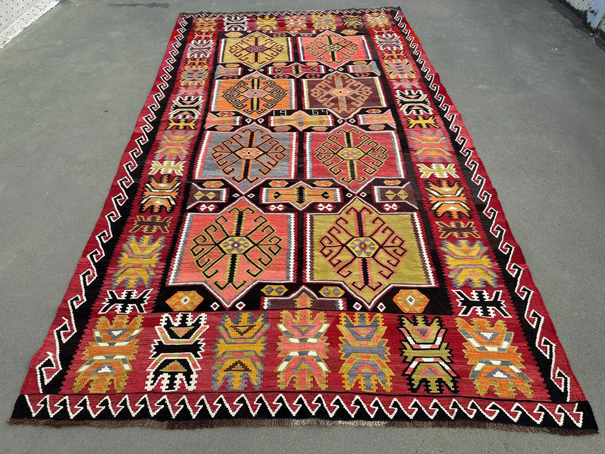 Vintage Turkish Accent Area rug 6.6 x 11 ft
