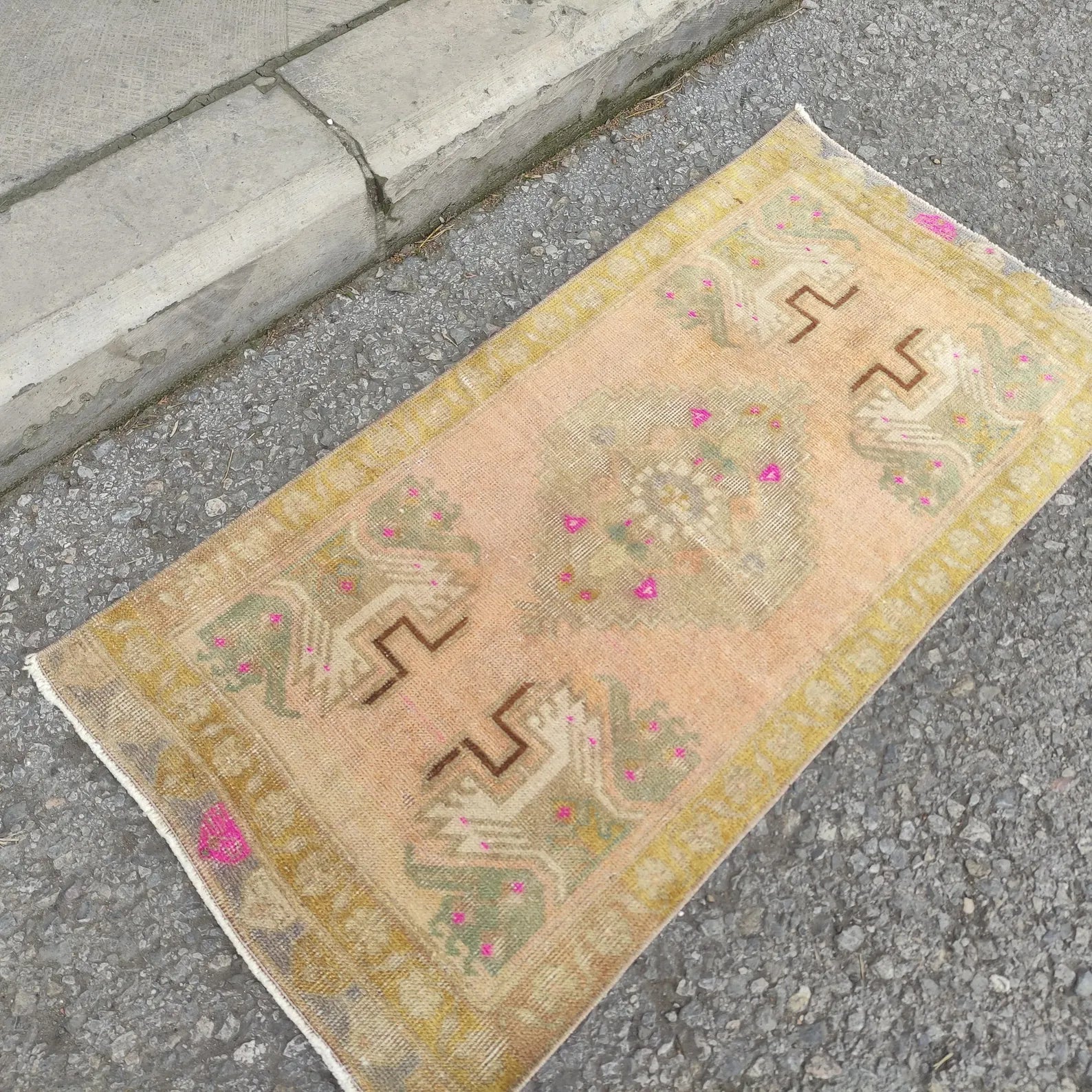 Vintage Turkish Mini Rug 1.5 x 3.2 ft