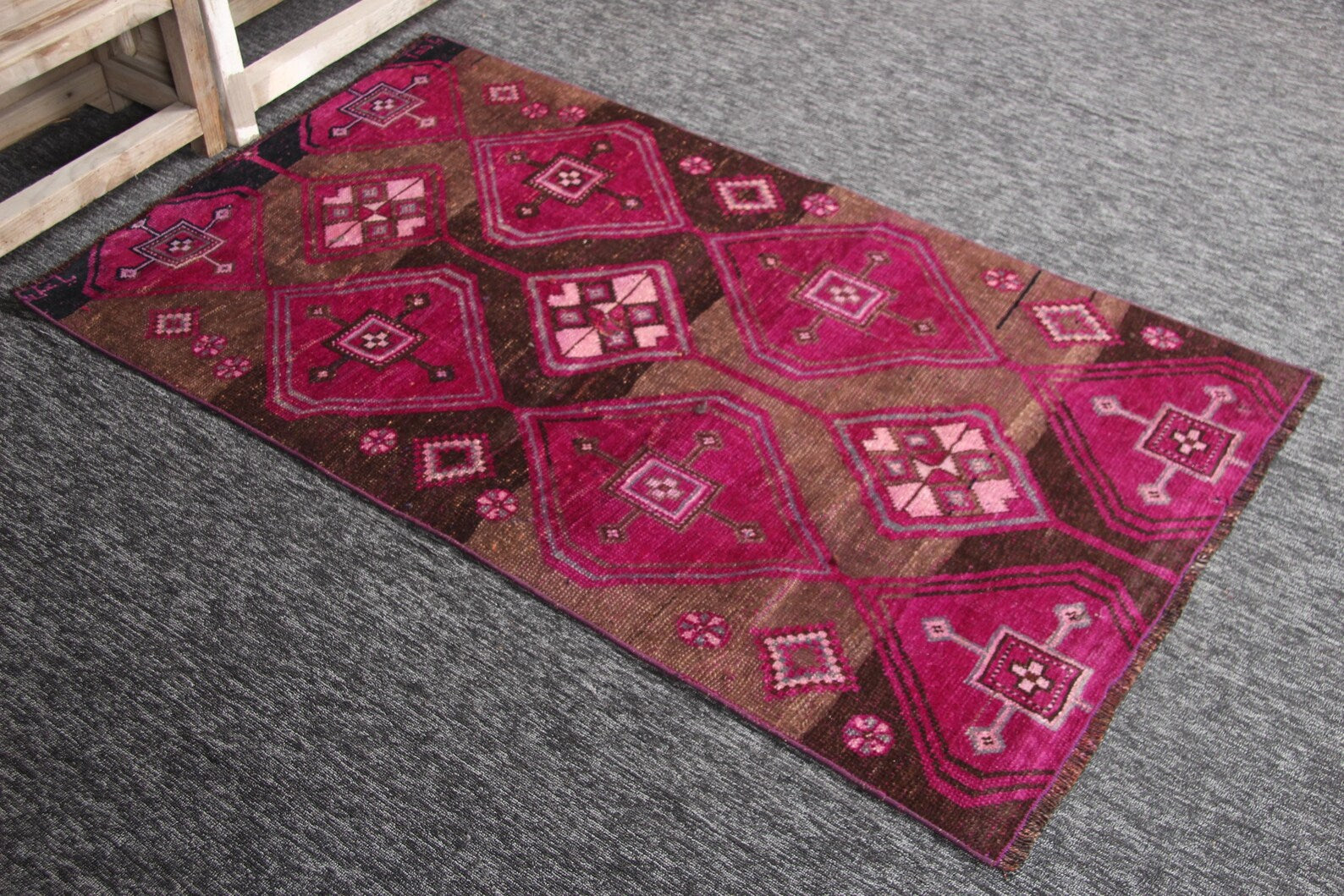 Vintage Turkish Accent Area rug 3 x 5.1 ft