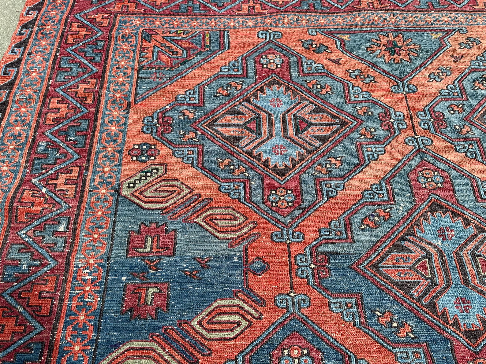 XL Vintage Soumak Accent Area Rug 7 x 10.6 ft