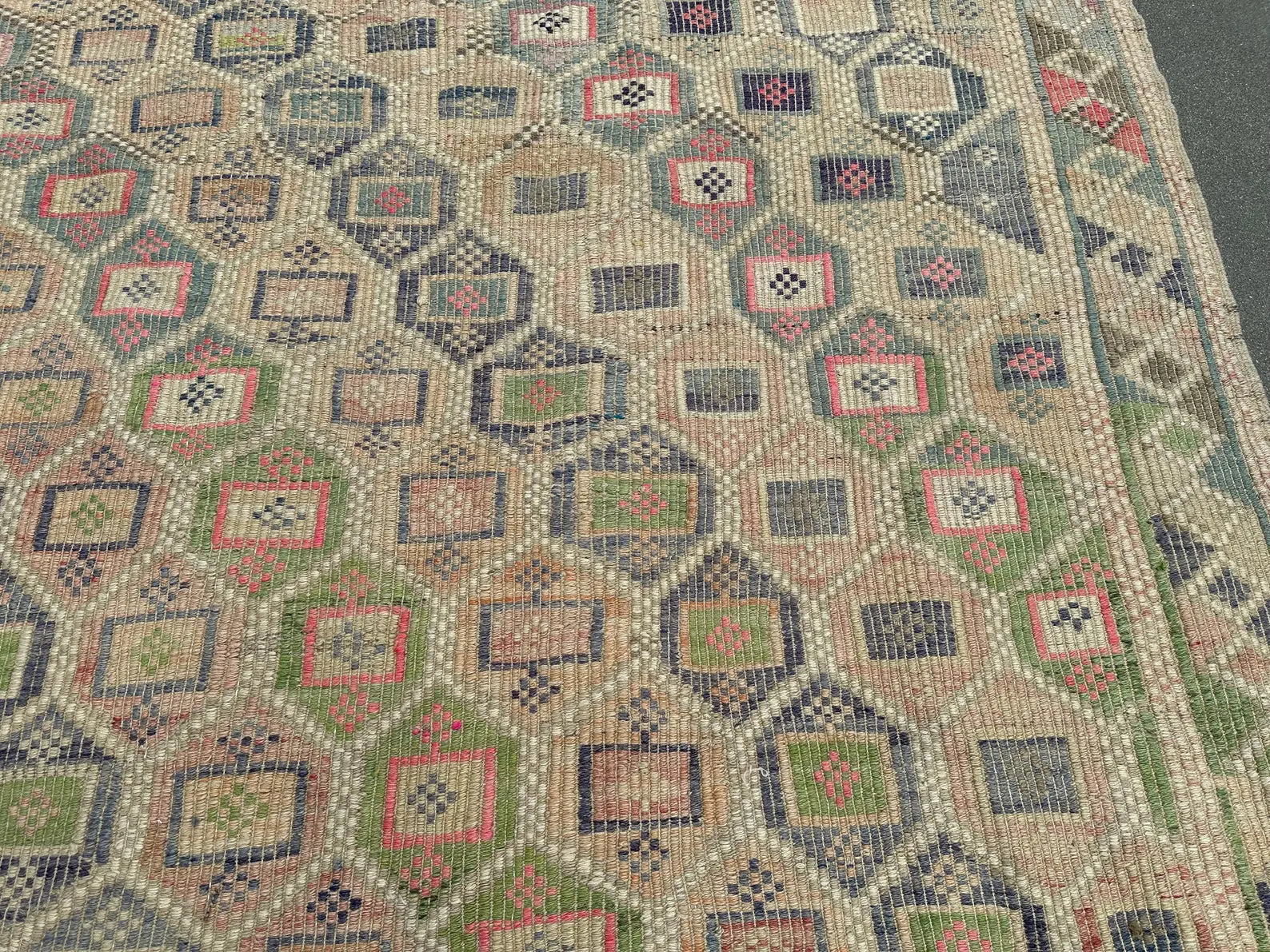 XL Vintage Turkish Accent Area Rug 6.2 x 9.8 ft