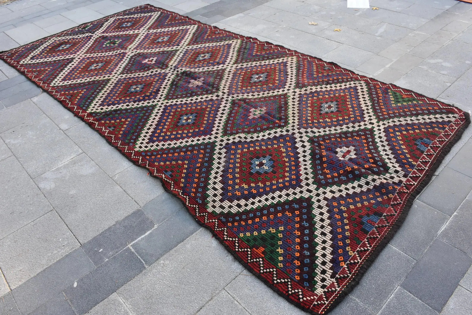 XL Vintage Turkish Accent Area Rug 5.3 x 11.4 ft