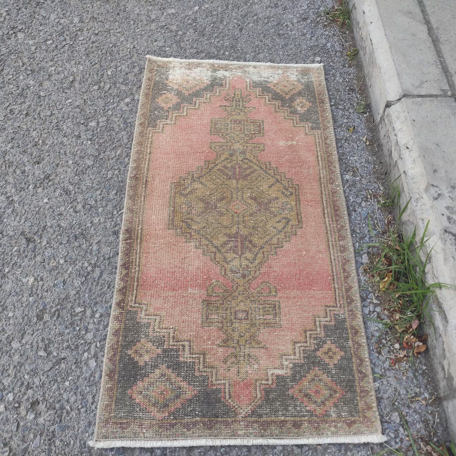 Vintage Turkish Mini Rug 1.7 x 3.2 ft